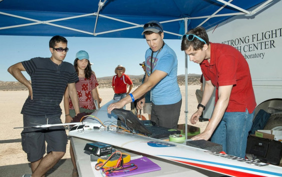 Nasa reveals drone prototype bound for Mars